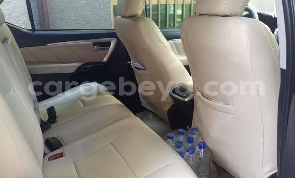 ይግዙ ያገለገለ Toyota Fortuner ጥቁር መኪና በ አዲስ አበባ በ ኢትዮጵያ ይግዙ ያገለገለ Toyota Fortuner ጥቁር መኪና በ አዲስ አበባ በ ኢትዮጵያ