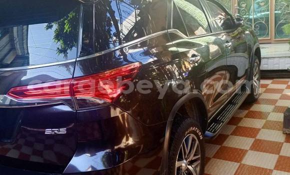 ይግዙ ያገለገለ Toyota Fortuner ጥቁር መኪና በ አዲስ አበባ በ ኢትዮጵያ ይግዙ ያገለገለ Toyota Fortuner ጥቁር መኪና በ አዲስ አበባ በ ኢትዮጵያ
