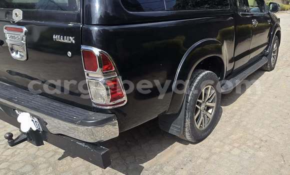 ይግዙ ያገለገለ Toyota Hilux ጥቁር መኪና በ Addis ababa በ Africa ይግዙ ያገለገለ Toyota Hilux ጥቁር መኪና በ Addis ababa በ Africa