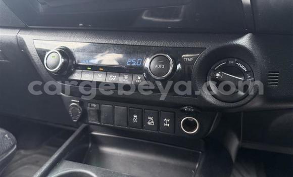 Buy Used Toyota Hilux Black Car in Debre–Birhan in Ethiopia Buy Used Toyota Hilux Black Car in Debre–Birhan in Ethiopia