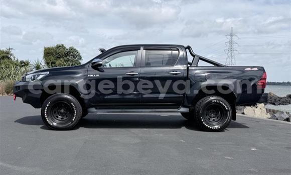 Buy Used Toyota Hilux Black Car in Debre–Birhan in Ethiopia Buy Used Toyota Hilux Black Car in Debre–Birhan in Ethiopia