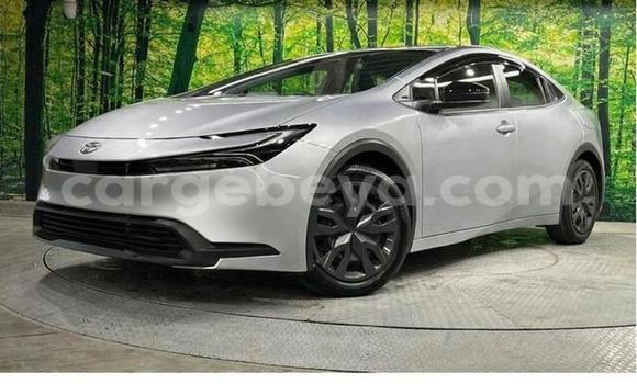 Buy Used Toyota Prius Silver Car in Addis ababa in Africa Buy Used Toyota Prius Silver Car in Addis ababa in Africa