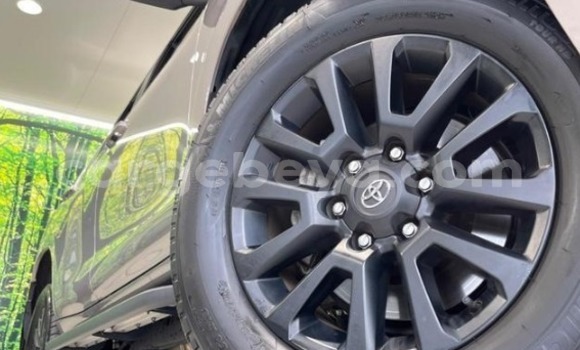 Buy Used Toyota Land Cruiser Prado Black Car in Addis ababa in Africa Buy Used Toyota Land Cruiser Prado Black Car in Addis ababa in Africa