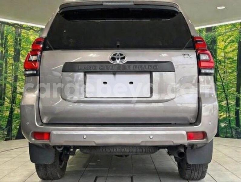 Big with watermark toyota land cruiser prado africa addis ababa 13220