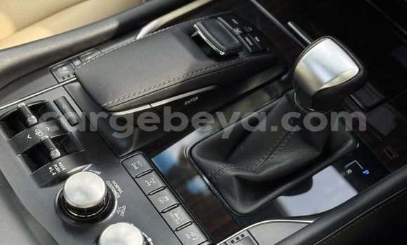 Buy Used Lexus LX 570 White Car in Addis ababa in Africa Buy Used Lexus LX 570 White Car in Addis ababa in Africa