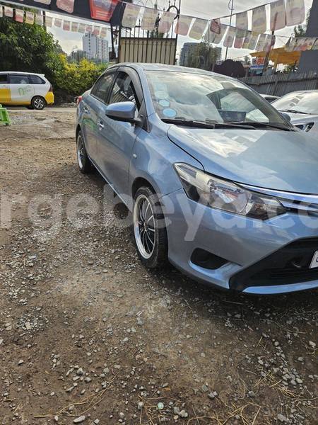 Big with watermark toyota yaris ethiopia addis ababa 13227