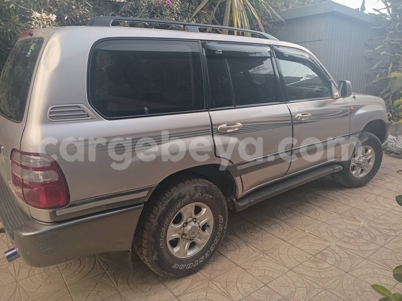 Big with watermark toyota land cruiser prado africa addis ababa 13230