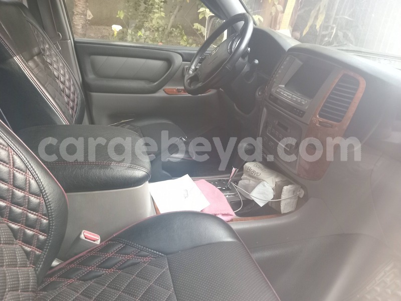 Big with watermark toyota land cruiser prado africa addis ababa 13230