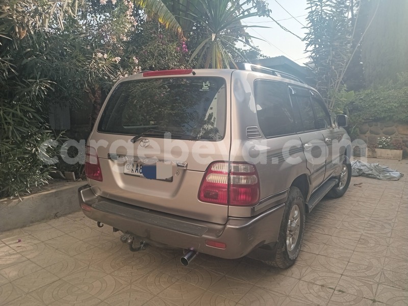 Big with watermark toyota land cruiser prado africa addis ababa 13230