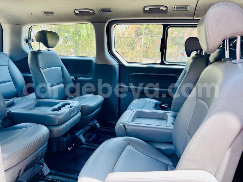 Big with watermark hyundai starex ethiopia addis ababa 13236