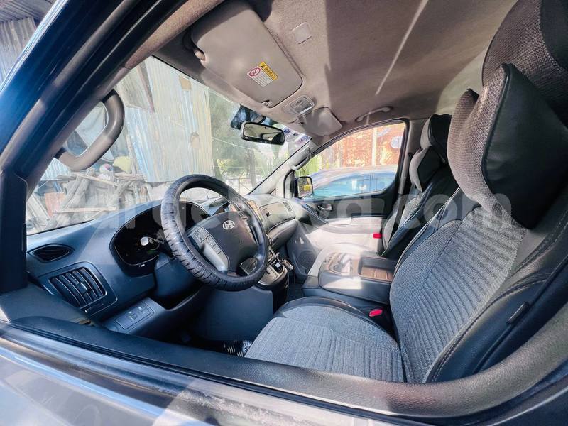 Big with watermark hyundai starex ethiopia addis ababa 13236