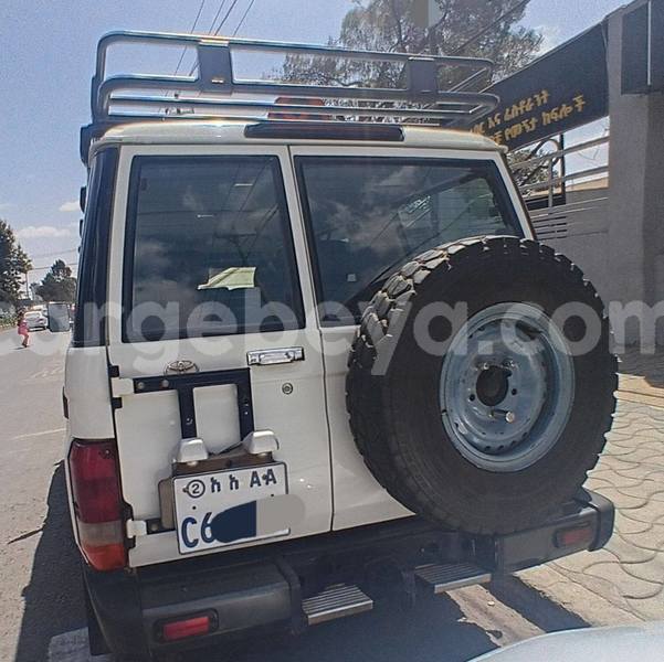 Big with watermark toyota land cruiser ethiopia addis ababa 13239