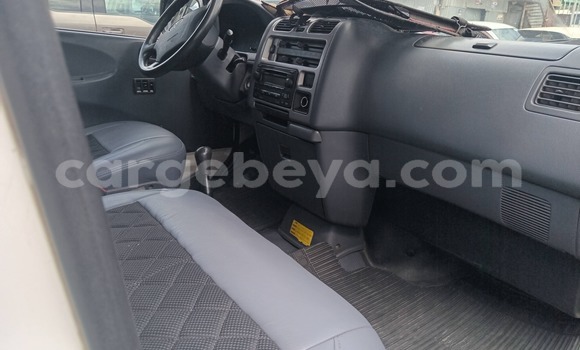 Buy Used Toyota Hiace White Car in Addis–Ababa in Ethiopia Buy Used Toyota Hiace White Car in Addis–Ababa in Ethiopia