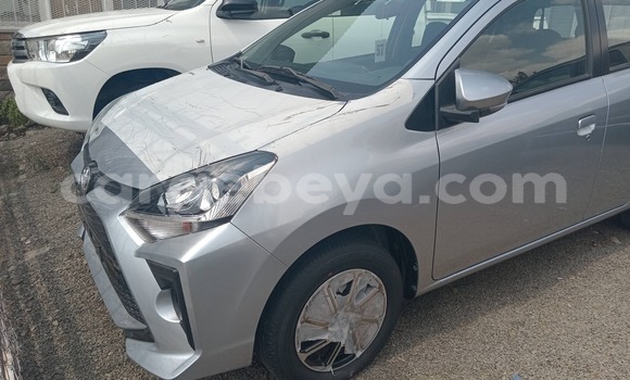 Buy Used Toyota Gaia Other Car in Addis ababa in Africa Buy Used Toyota Gaia Other Car in Addis ababa in Africa