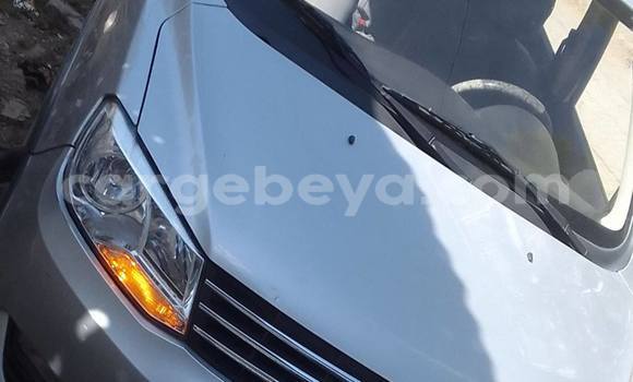 Buy Used Daihatsu Be-go White Car in Addis–Ababa in Ethiopia Buy Used Daihatsu Be-go White Car in Addis–Ababa in Ethiopia