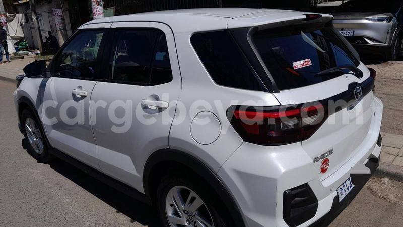 Big with watermark toyota ractis ethiopia addis ababa 13262