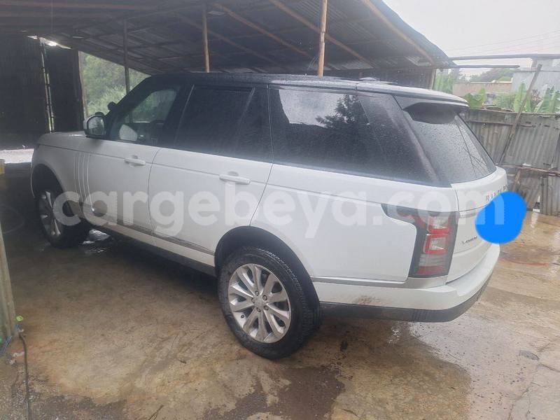 Big with watermark land rover range rover vogue ethiopia addis ababa 13270