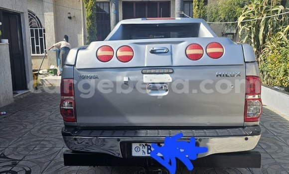 Buy Used Toyota Hilux Other Car in Addis–Ababa in Ethiopia Buy Used Toyota Hilux Other Car in Addis–Ababa in Ethiopia