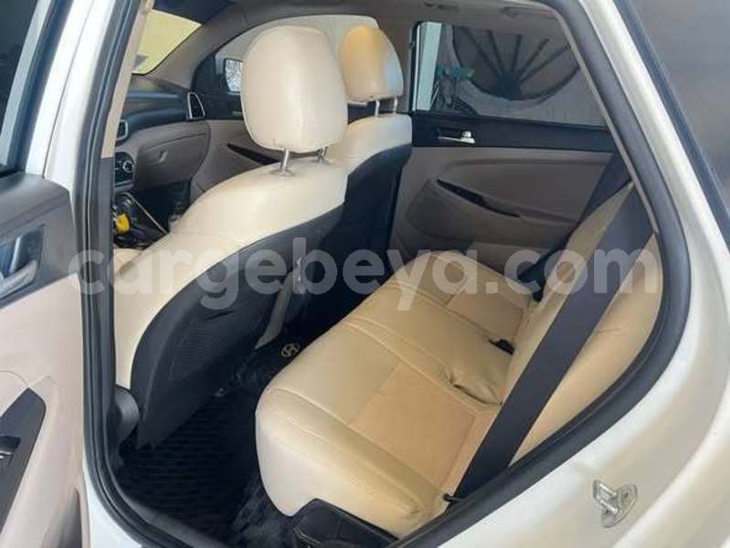 Big with watermark hyundai tucson africa addis ababa 13281