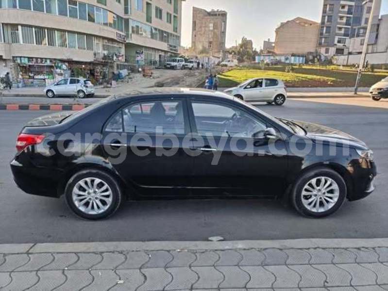 Big with watermark toyota granvia africa addis ababa 13283