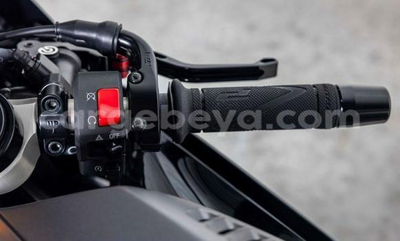 Buy Used Yamaha YZF Black Bike in Addis–Ababa in Ethiopia Buy Used Yamaha YZF Black Bike in Addis–Ababa in Ethiopia