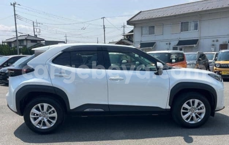 Big with watermark toyota yaris africa addis ababa 13330