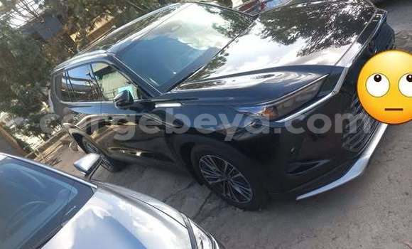 Buy Used Toyota Grand HiAce Other Car in Addis–Ababa in Ethiopia