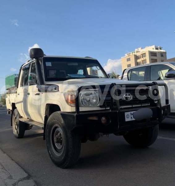 Big with watermark toyota land cruiser prado ethiopia addis ababa 13349