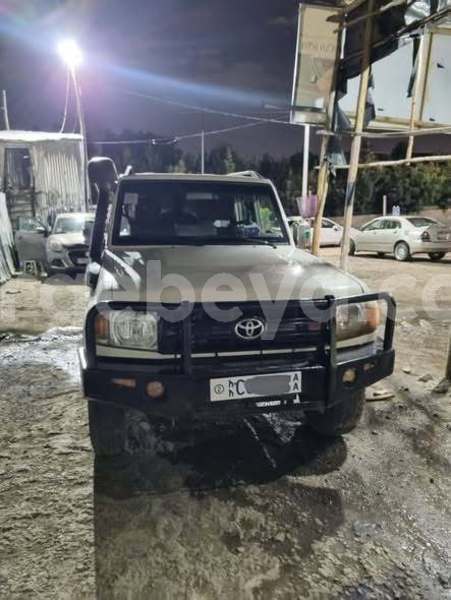 Big with watermark toyota land cruiser prado ethiopia addis ababa 13349
