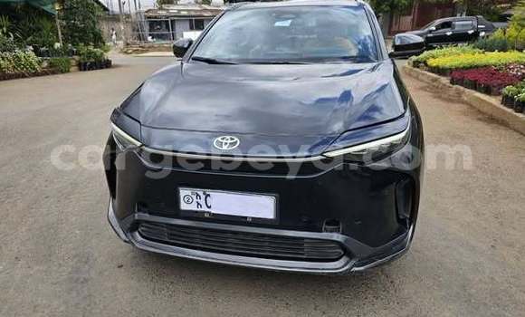 Buy Used Toyota Blizzard Black Car in Addis ababa in Africa