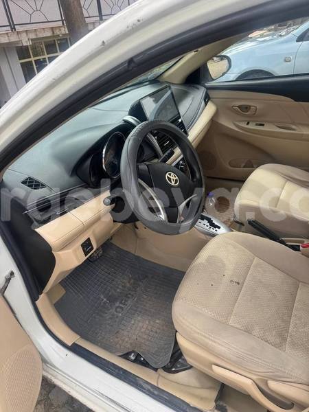 Big with watermark toyota yaris ethiopia addis ababa 13370