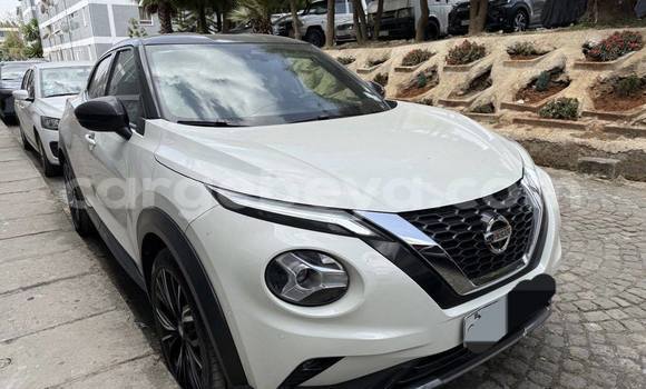 Acheter Occasion Voiture Nissan Juke Blanc à Addis Ababa, Ethiopie Acheter Occasion Voiture Nissan Juke Blanc à Addis Ababa, Ethiopie
