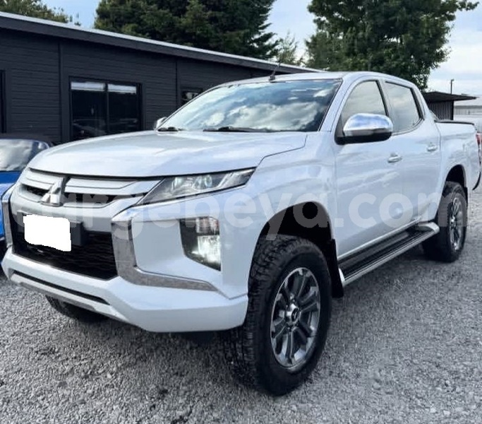 Big with watermark mitsubishi l200 africa addis ababa 13407