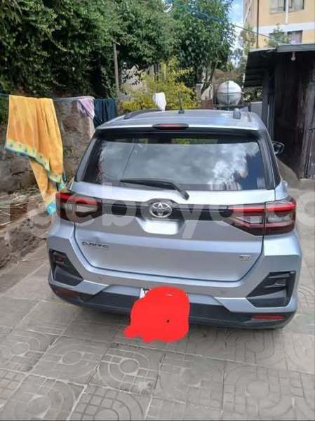 Big with watermark toyota ractis ethiopia addis ababa 13418