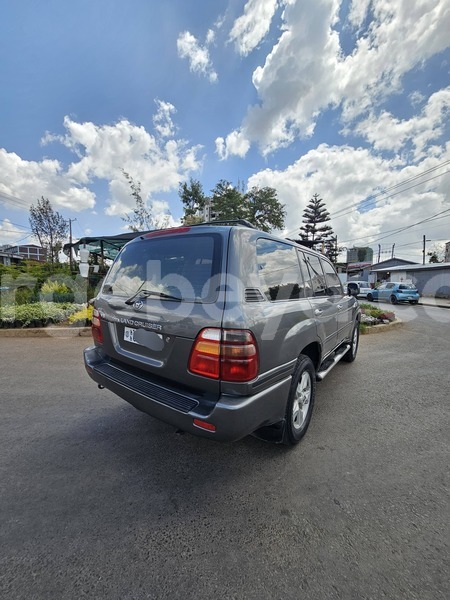 Big with watermark toyota land cruiser ethiopia addis ababa 13446