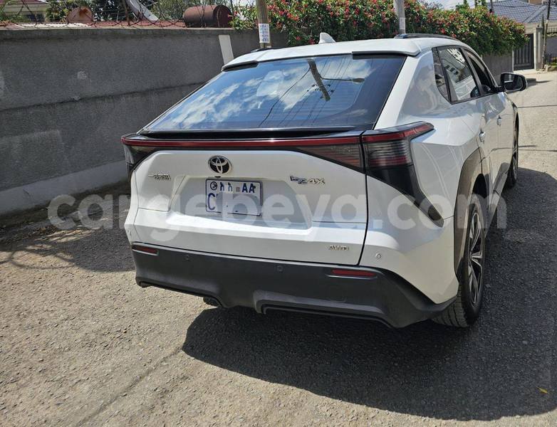 Big with watermark toyota brevis ethiopia addis ababa 13451