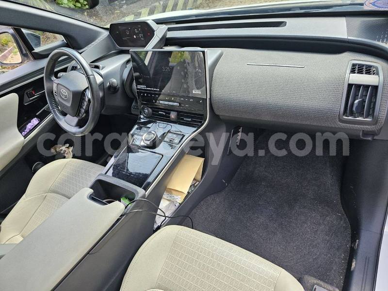 Big with watermark toyota brevis ethiopia addis ababa 13451