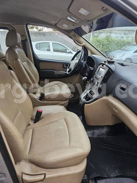 Big with watermark hyundai starex ethiopia addis ababa 13457