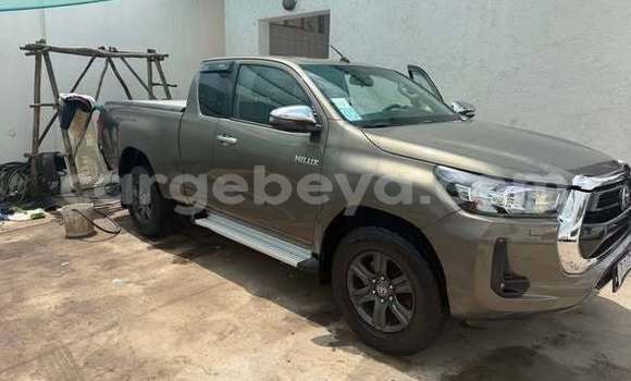 Buy Used Toyota Hilux Other Car in Addis–Ababa in Ethiopia