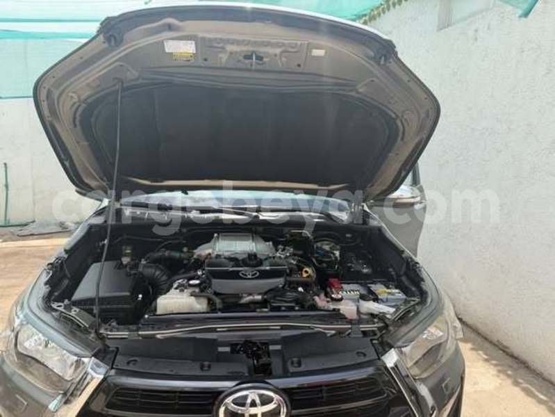 Big with watermark toyota hilux ethiopia addis ababa 13495