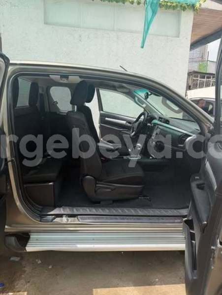 Big with watermark toyota hilux ethiopia addis ababa 13495