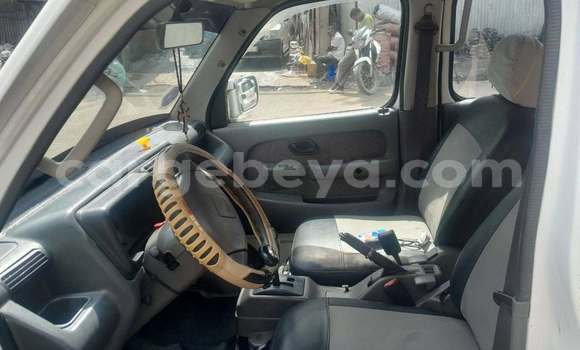 Buy Used Suzuki Every White Car in Addis ababa in Africa Buy Used Suzuki Every White Car in Addis ababa in Africa
