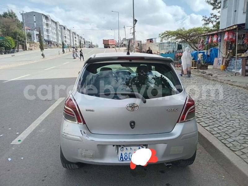 Big with watermark toyota comfort ethiopia addis ababa 13523