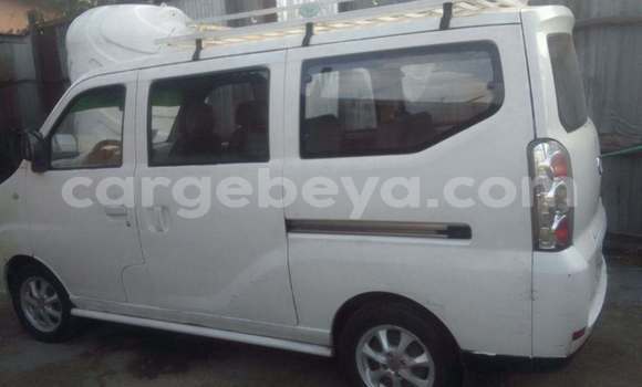 Buy Used Lifan Murman White Car in Addis ababa in Africa Buy Used Lifan Murman White Car in Addis ababa in Africa