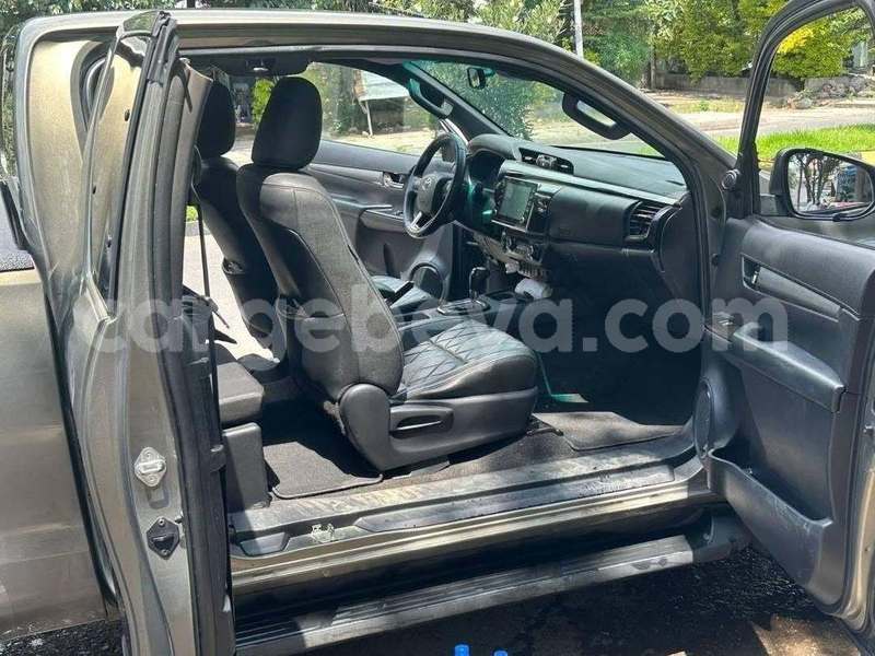 Big with watermark toyota hilux ethiopia addis ababa 13536