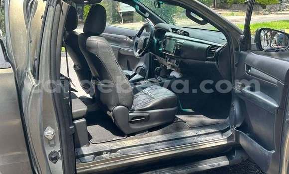 Buy Used Toyota Hilux Other Car in Addis–Ababa in Ethiopia Buy Used Toyota Hilux Other Car in Addis–Ababa in Ethiopia