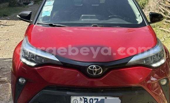 Buy Used Toyota C-HR Red Car in Addis–Ababa in Ethiopia