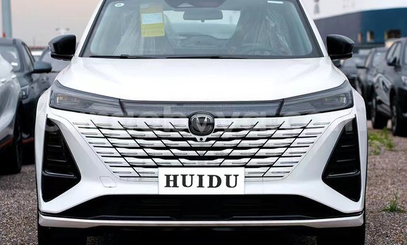 Buy New Changan CS75 White Car in Dabat in Amhara Buy New Changan CS75 White Car in Dabat in Amhara