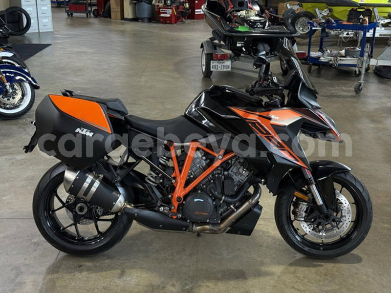 Big with watermark ktm superduke ethiopia addis ababa 13549