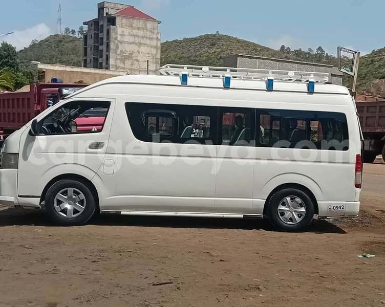 Big with watermark toyota hiace ethiopia addis ababa 13560